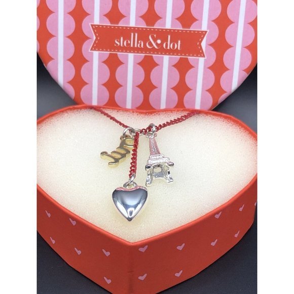 Stella And Dot From‎ Paris With Love Necklace Eiffel Tower Heart OUI - Picture 2 of 3